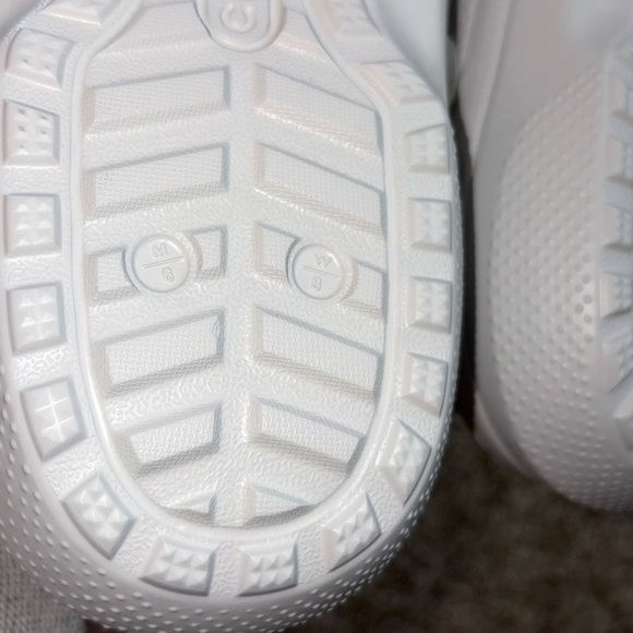 Crocs classic lined clog Authentic! - Picture 4 of 4